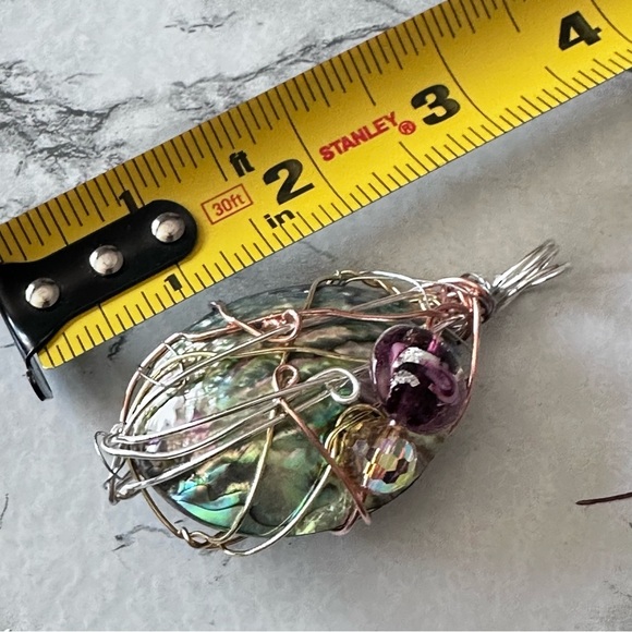 Iridescent Abalone shell Pendant Beaded Accent Artisan Wire-Wrapped Necklace - Picture 8 of 9